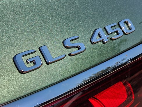 New 2026 Mercedes-Benz GLS 450 4MATIC image 11