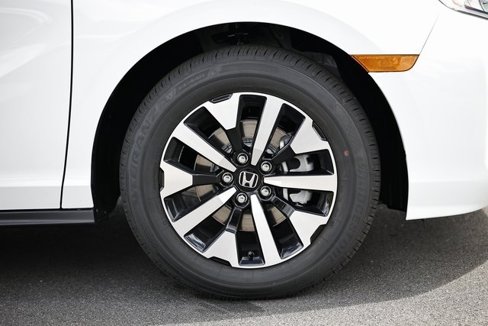 New 2026 Honda Odyssey EX-L image 16