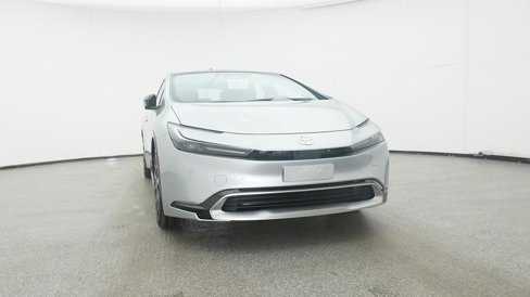New 2025 Toyota Prius XLE image 32