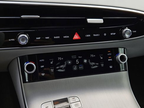 New 2026 Genesis GV70 2.5T Advanced image 26