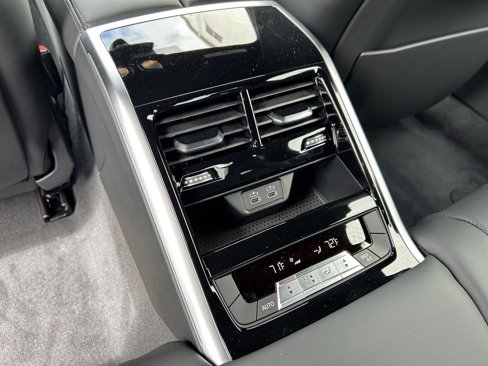 Used 2026 BMW M850i xDrive image 33