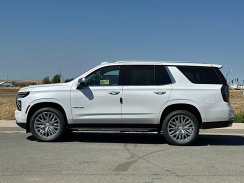 New 2025 Chevrolet Tahoe Premier w/ Sun And Tow Package image 7