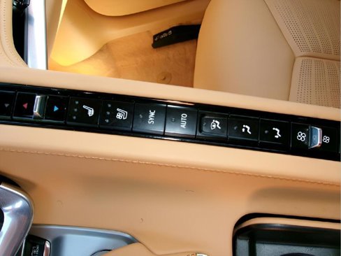 Used 2024 Chevrolet Corvette Stingray Premium Cpe w/ 3LT image 12