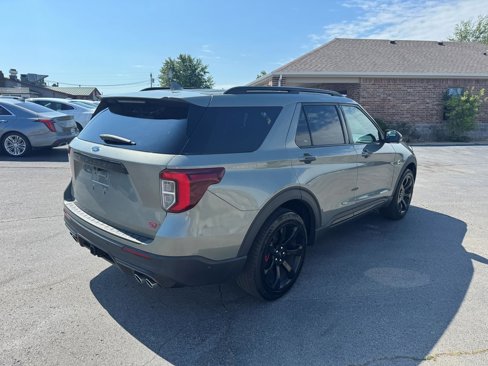 Used 2020 Ford Explorer ST w/ ST Street Pack image 5