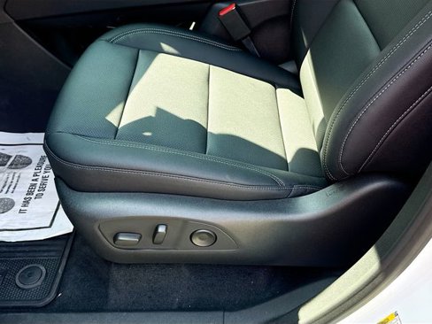 New 2026 Chevrolet Traverse LT w/ Driver Confidence Package image 20