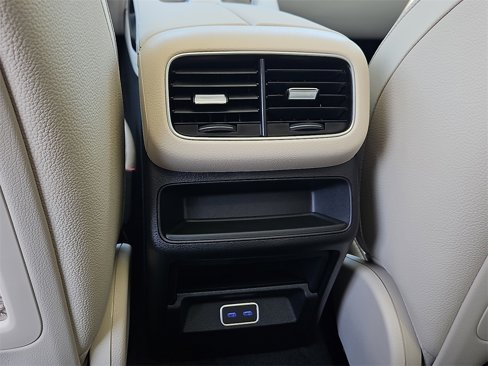 New 2026 Mercedes-Benz GLE 450 4MATIC image 16
