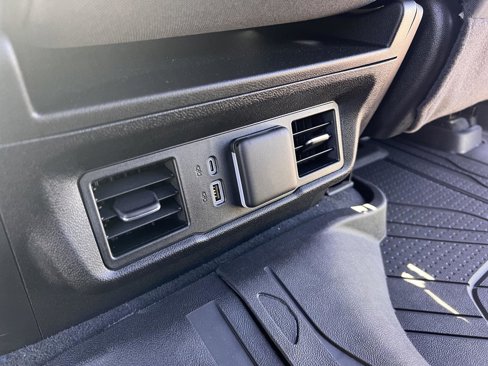 New 2025 Chevrolet Silverado 1500 LT w/ Safety Package image 32