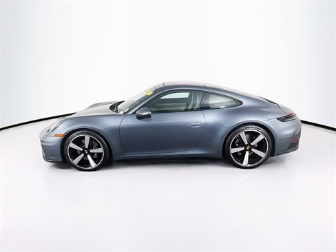 Used 2025 Porsche 911 Carrera image 2