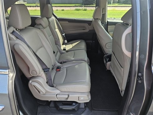 Used 2018 Honda Odyssey EX-L image 16