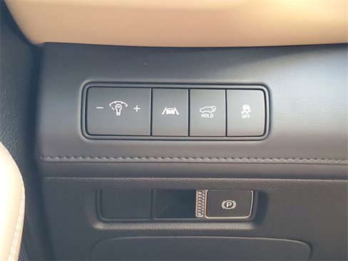Used 2023 Hyundai Santa Fe Calligraphy image 26
