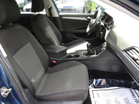 Used 2021 Volkswagen Jetta S image 31