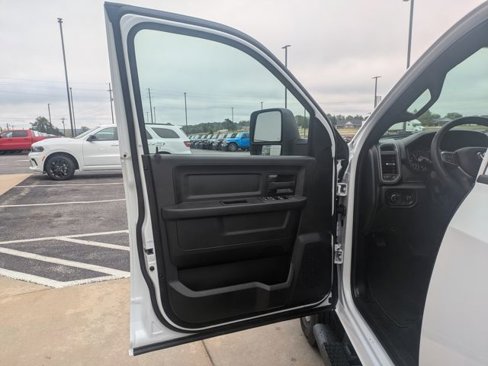 New 2026 RAM 3500 Tradesman image 10