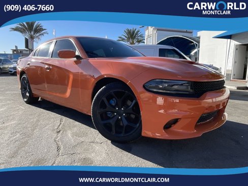 Used 2017 Dodge Charger R/T image 1