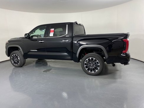 New 2025 Toyota Tundra Limited image 6