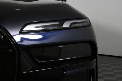 New 2026 BMW i7 xDrive60 image 11