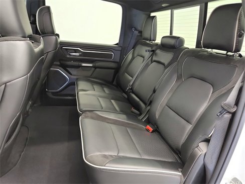 Used 2025 RAM 1500 Laramie image 30