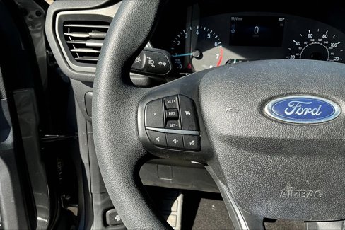Used 2022 Ford Escape SE w/ SE Sport Appearance Package image 17