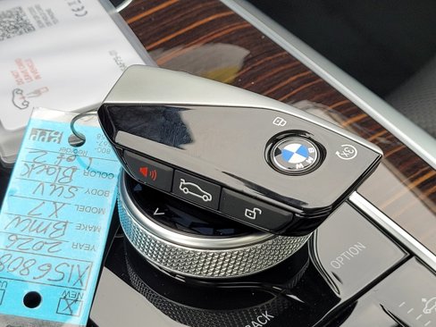New 2026 BMW X7 xDrive40i w/ Executive Package image 45