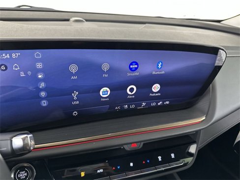 New 2025 Buick Envision Avenir image 13