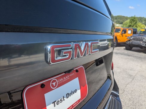 Used 2023 GMC Yukon XL AT4 image 33