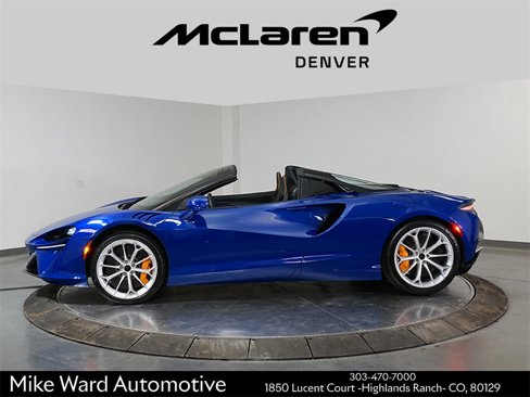 New 2025 McLaren Artura Spider image 3