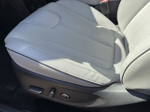 Used 2024 Hyundai Palisade SEL image 16