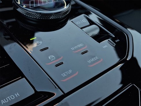 New 2026 BMW M5 w/ Carbon Package image 16
