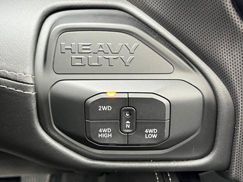New 2025 RAM 2500 Limited image 23