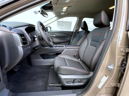 New 2026 Nissan Rogue SV image 11