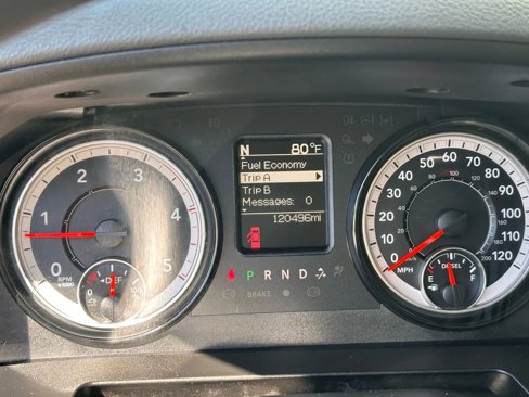 Used 2018 RAM 2500 Tradesman w/ Chrome Appearance Group image 15