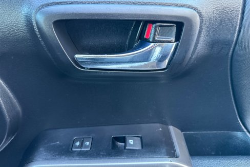Used 2021 Toyota Tacoma TRD Off-Road image 20