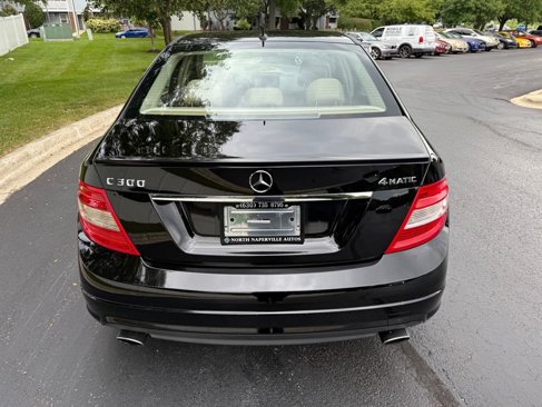 Used 2011 Mercedes-Benz C 300 4MATIC Sedan image 8