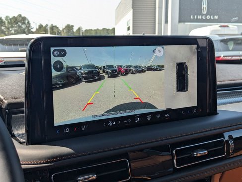 New 2025 Lincoln Aviator Black Label w/ Jet Appearance Package image 21