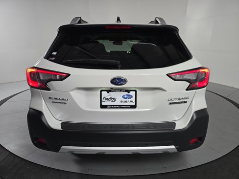 New 2025 Subaru Outback Touring XT image 4