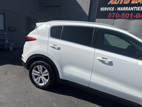 Used 2017 Kia Sportage LX w/ LX Popular Package image 9