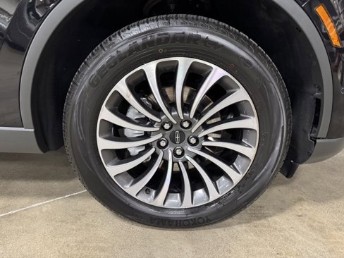 Used 2020 Lincoln Aviator Reserve w/ Equipment Group 201A image 38