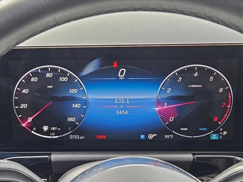 Used 2025 Mercedes-Benz GLA 250 image 11