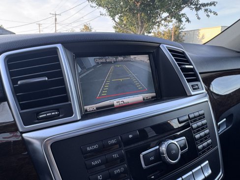 Used 2013 Mercedes-Benz ML 350 4MATIC image 33