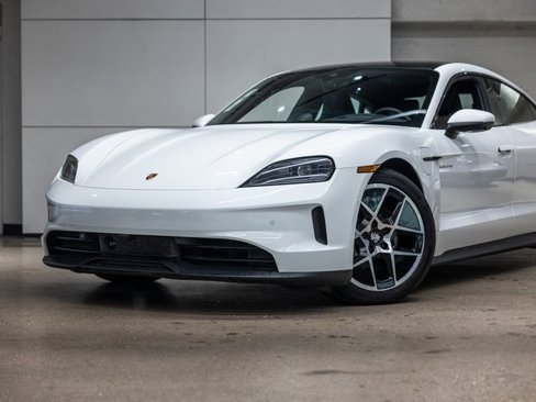 New 2025 Porsche Taycan image 17