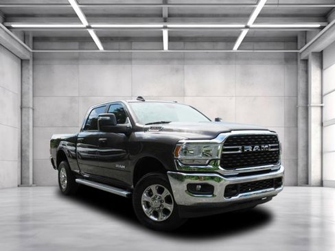 Used 2023 RAM 2500 Big Horn w/ Level 1 Equipment Group image 1