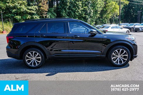 Used 2025 Ford Explorer ST-Line image 9