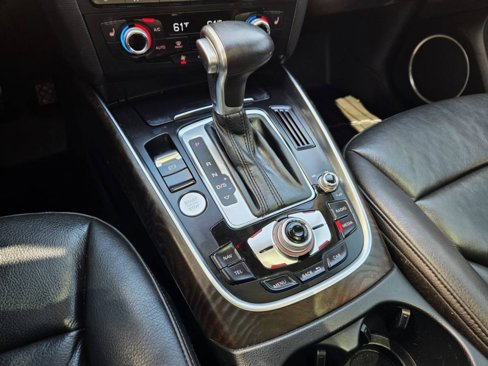Used 2016 Audi Q5 2.0T Premium Plus w/ Technology Package image 21