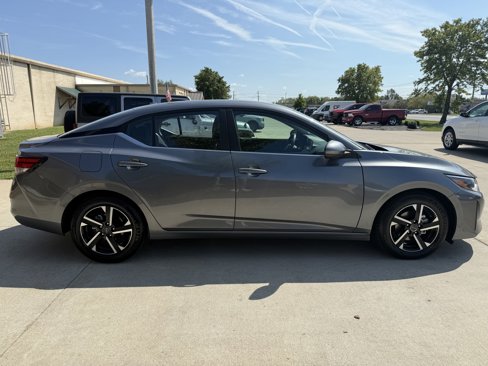 Used 2024 Nissan Sentra SV image 8