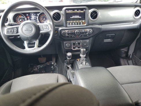Used 2023 Jeep Wrangler Sahara image 11