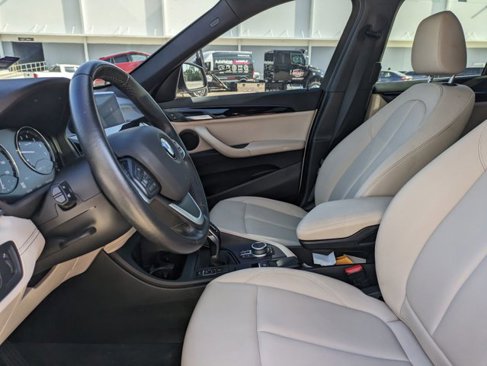 Used 2021 BMW X1 sDrive28i w/ Convenience Package image 17