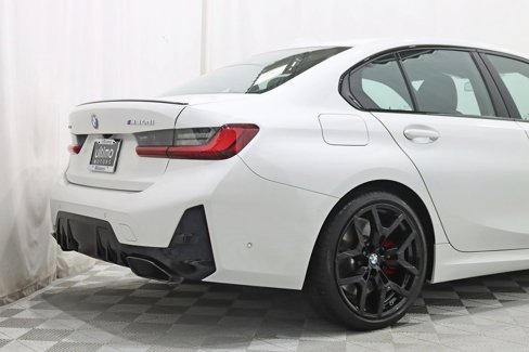 Used 2025 BMW M340i xDrive w/ Premium Package image 10
