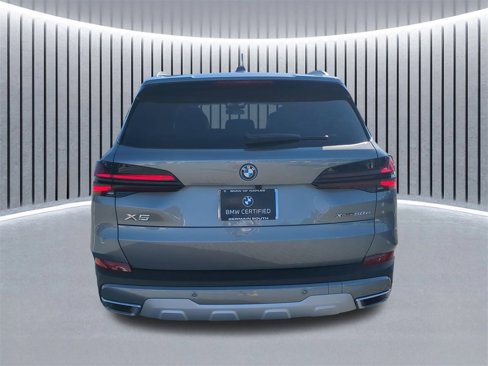 Certified 2025 BMW X5 xDrive50e w/ Premium Package image 6