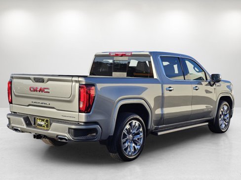 Used 2023 GMC Sierra 1500 Denali w/ Denali Reserve Package image 5