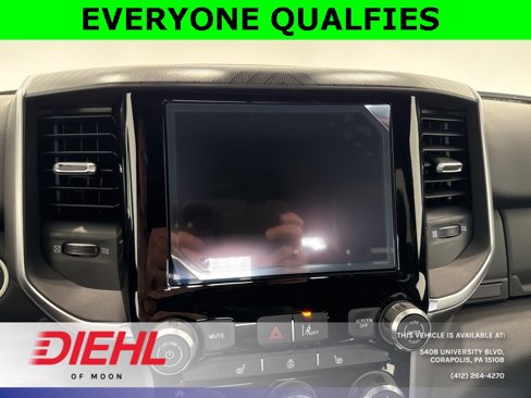 New 2026 RAM 1500 4x4 Crew Cab image 28