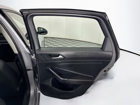 Used 2025 Volkswagen Jetta S image 27